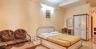 Woodside Hotell Mangalore Eksteriør bilde