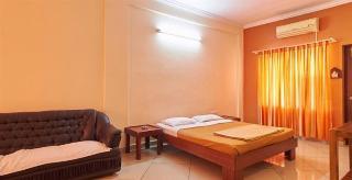 Woodside Hotell Mangalore Eksteriør bilde